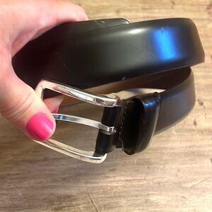 Allen Edmonds,Midland Avenue Belt,Men's Classic Black Leather #19015,EUC,Size 32